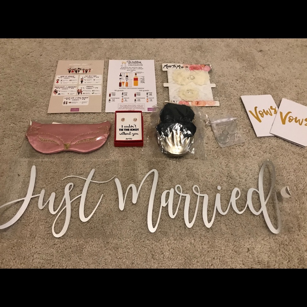 Bridal Box: Wedding Day Essentials